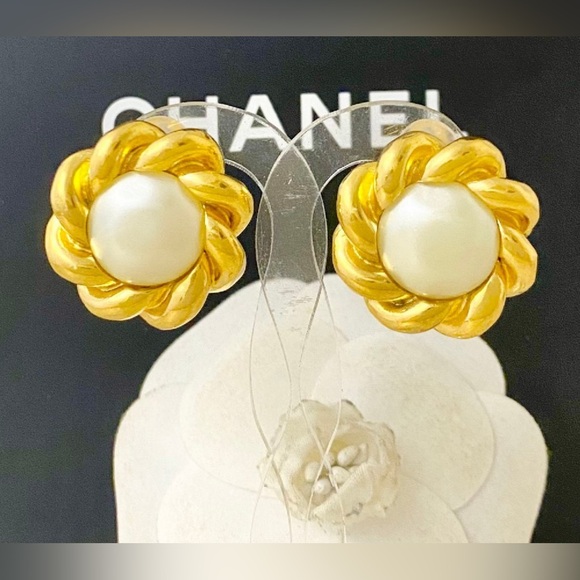 Chanel Gold Plated Pearl Clip On Earrings - Authentic